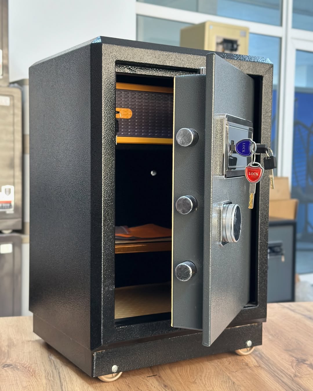 coffre-fort H2-620 & ( Empreinte digitale + double serrure + code tactile )